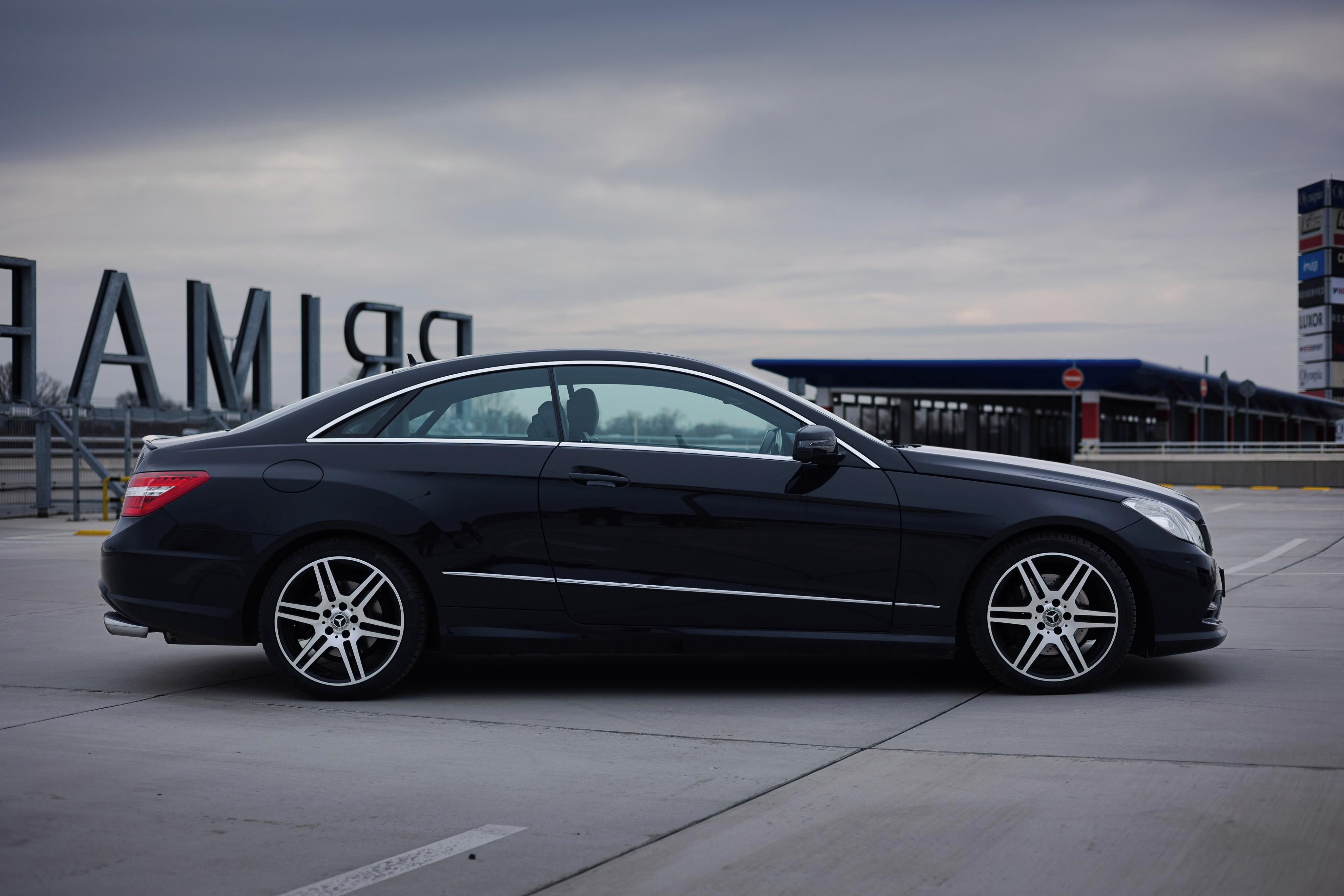 Mercedes-Benz Třídy E, Mercedes-Benz E-Coupe 250 CGI - fotka 3