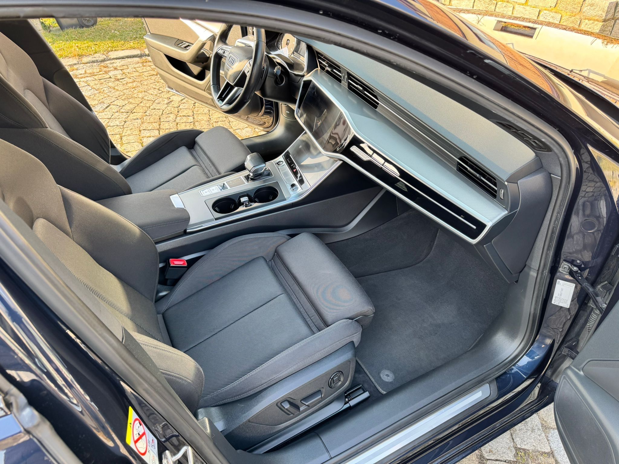 Audi A6, 50 TDI QUATTRO SPORT TOP STAV - fotka 4