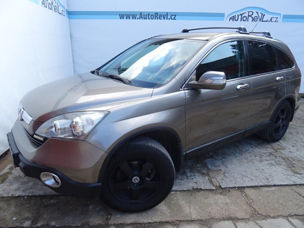 Honda CR-V, 2.2CDTi,103kW,4X4,s.kniha - fotka 2