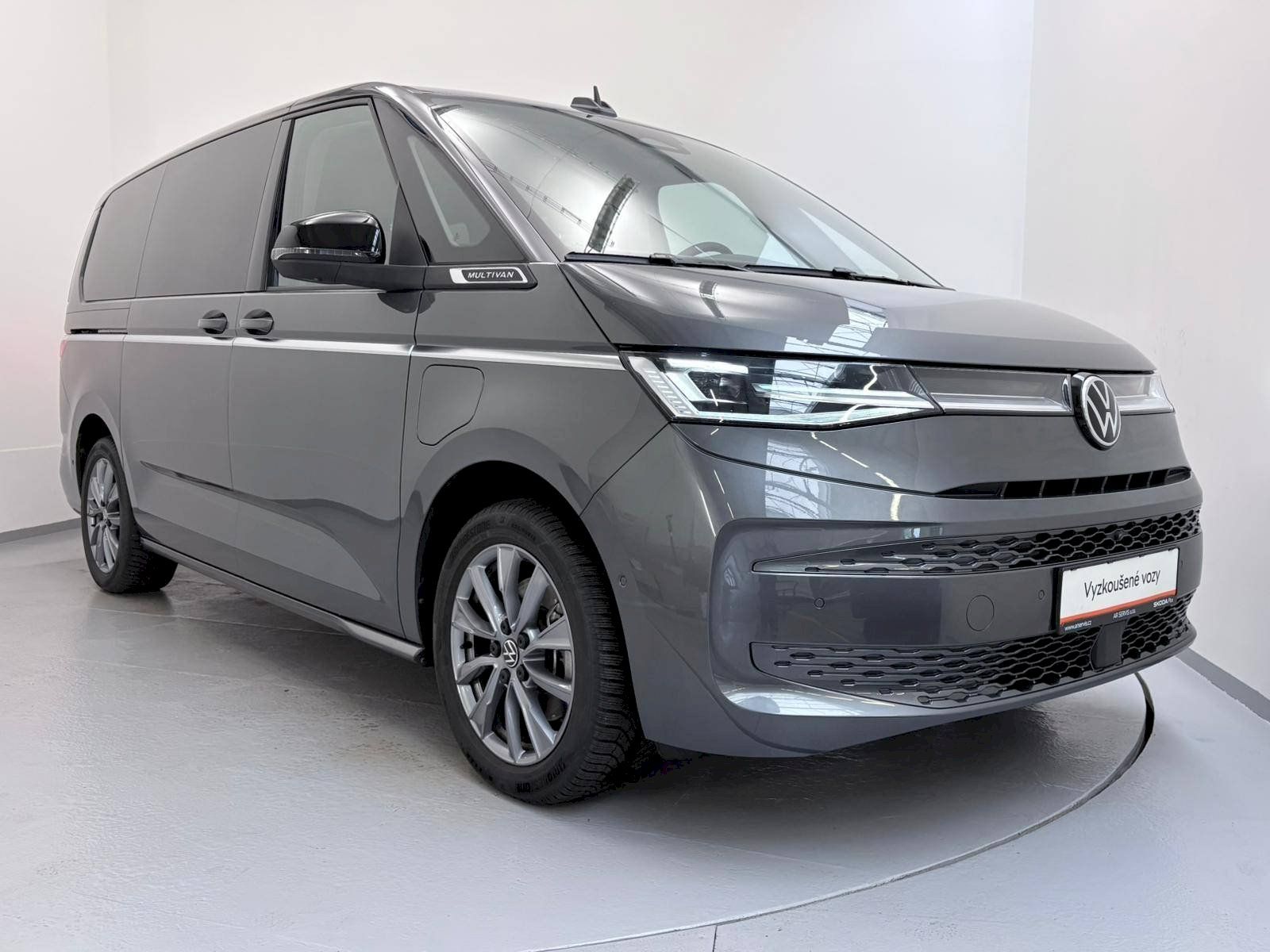 Volkswagen Multivan, Long Style 1,5TSI/130kW PHEV 4 - fotka 6