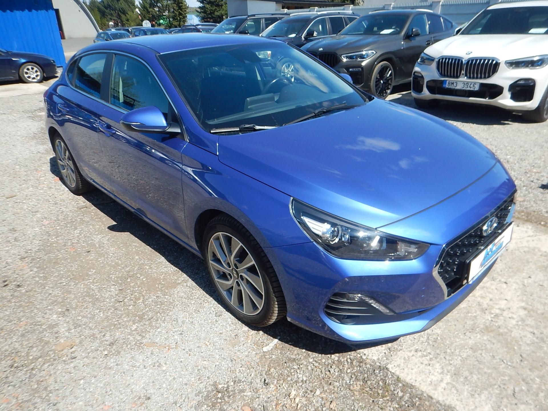 Hyundai i30, 1.4T GDI Fastback, ČR, 1. MAJ. - fotka 4