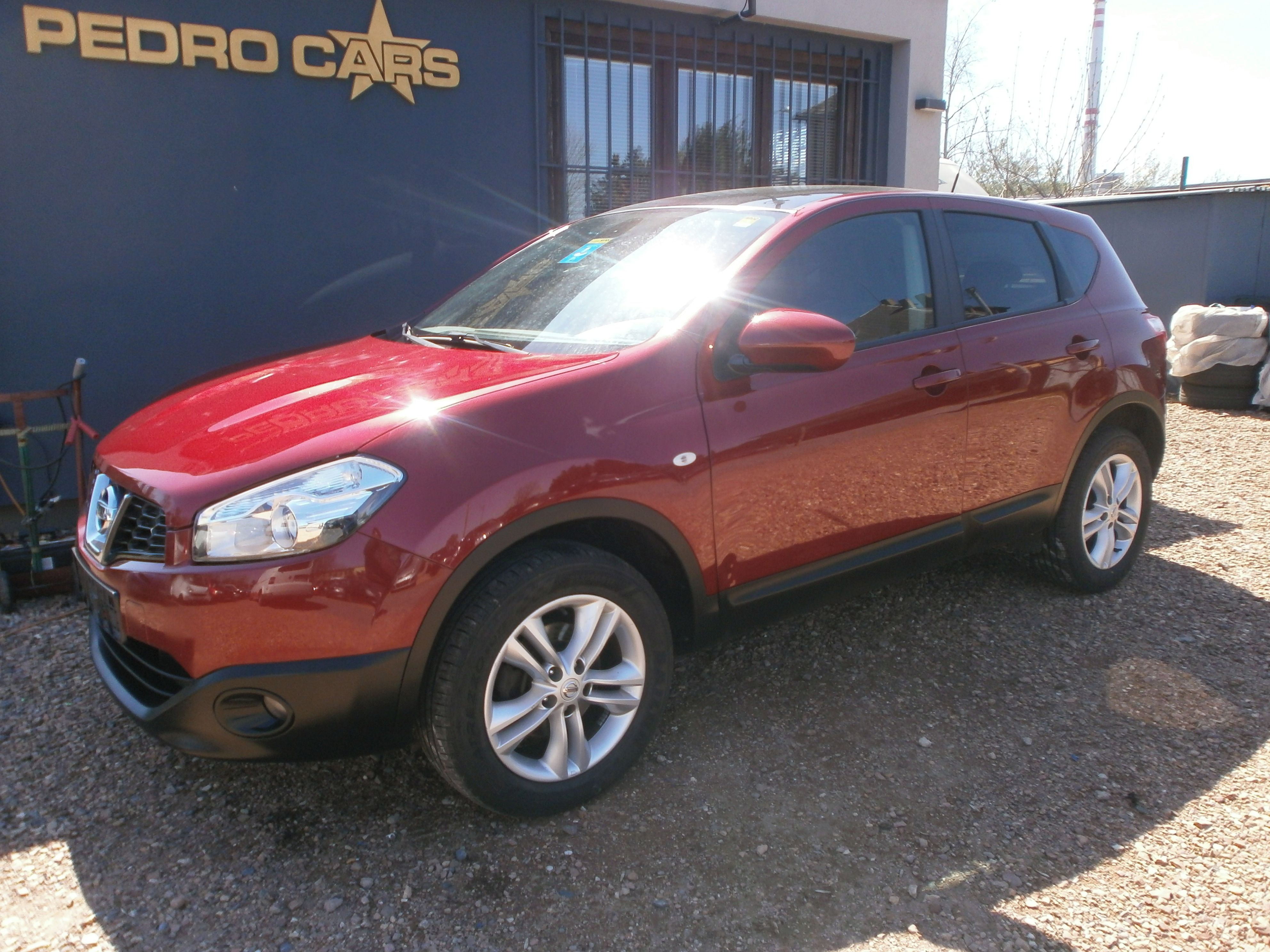 Nissan Qashqai, 2.0i16v-Servis.kn.,top výbava! - fotka 2