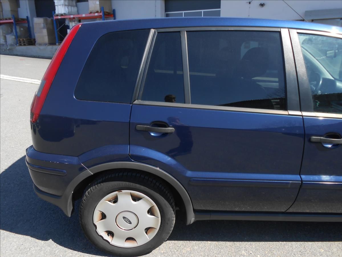 Ford Fusion, 1,4 i 59Kw  Plus - fotka 5
