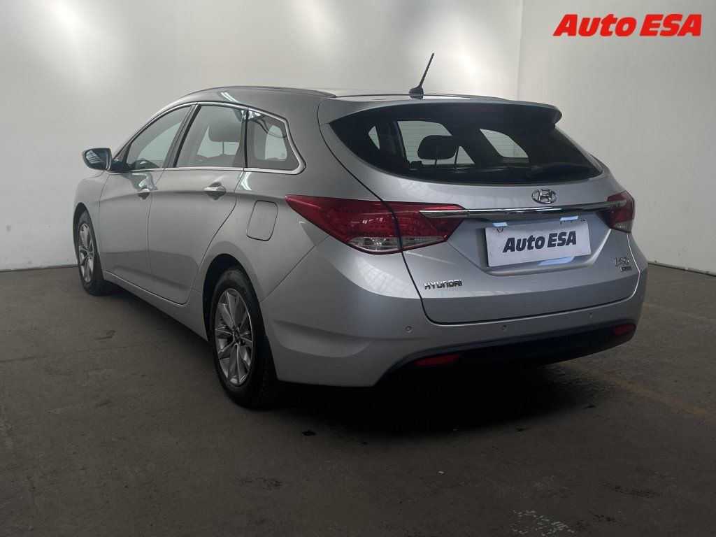 Hyundai i40, 1.7 CRDi - fotka 6