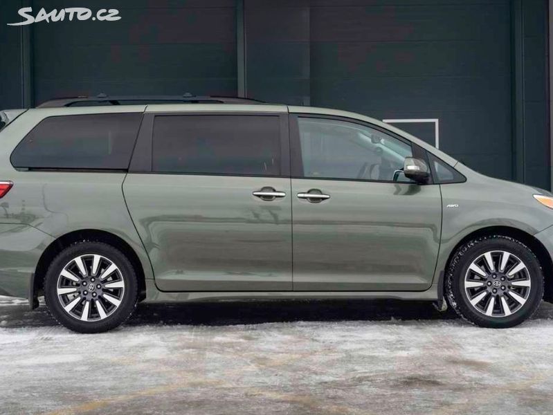 Toyota Sienna, 3.5L 4x4 XLE