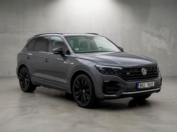 VW Touareg 2021 R-line 210kW
