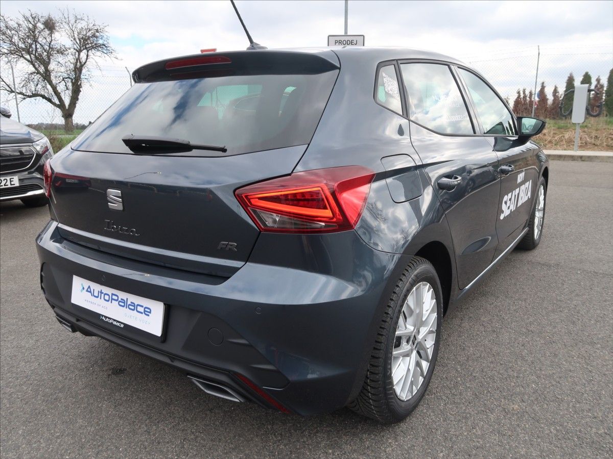Seat Ibiza, 1,0 TSi DSG FR - fotka 2