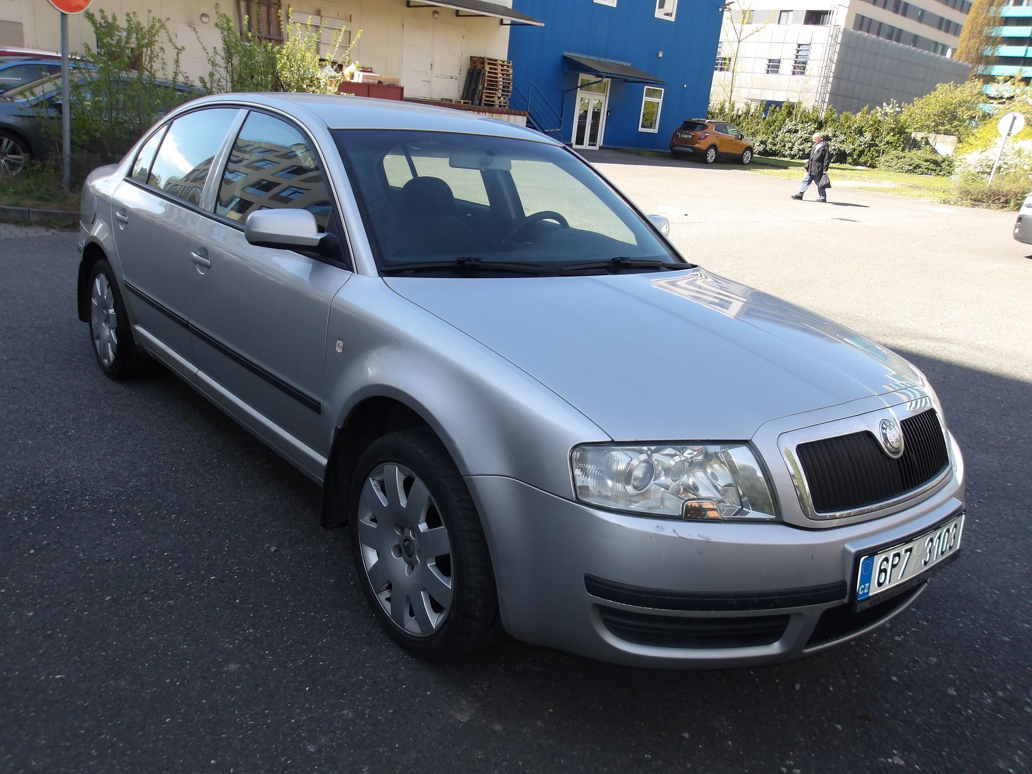 Škoda Superb, 1,9TDi 96kW ! - fotka 5