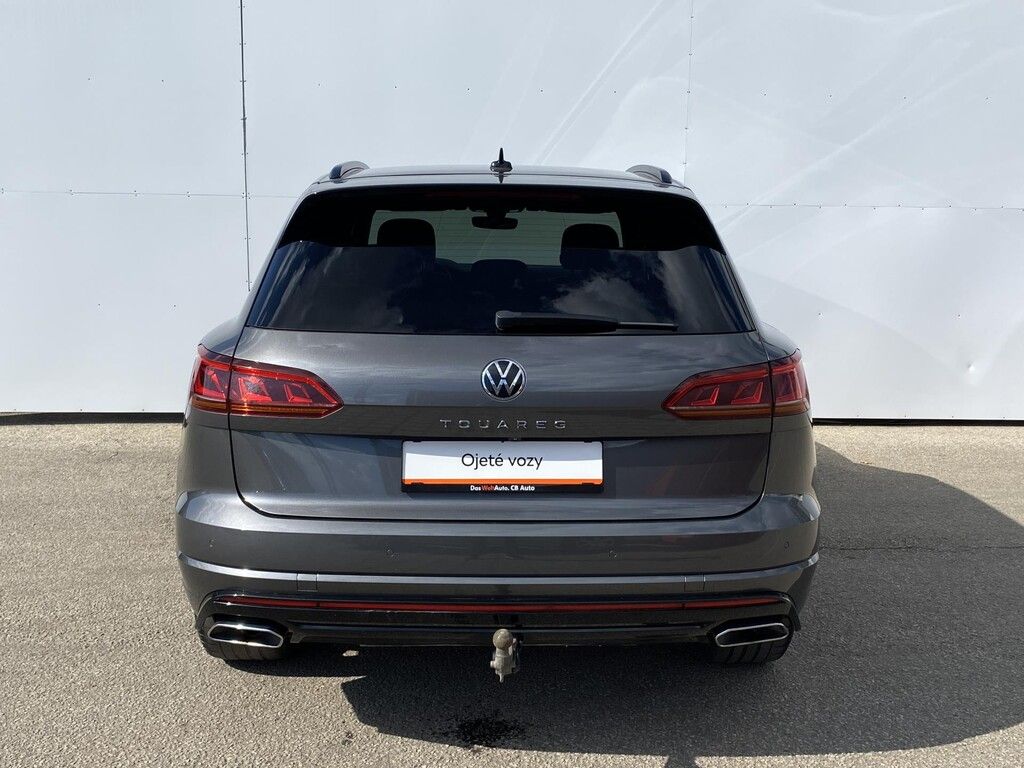 Volkswagen Touareg, 3.0 TDI R-Line 4Motion DSG - fotka 6