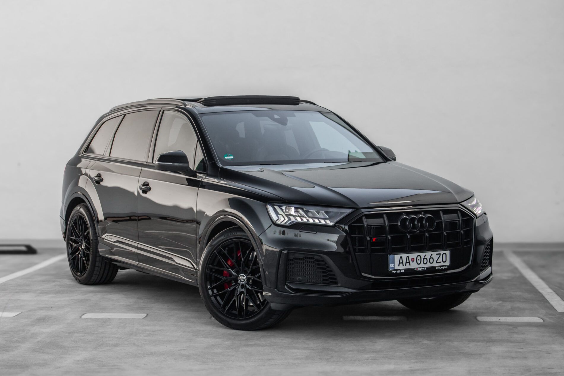 Audi SQ7 - fotka 4
