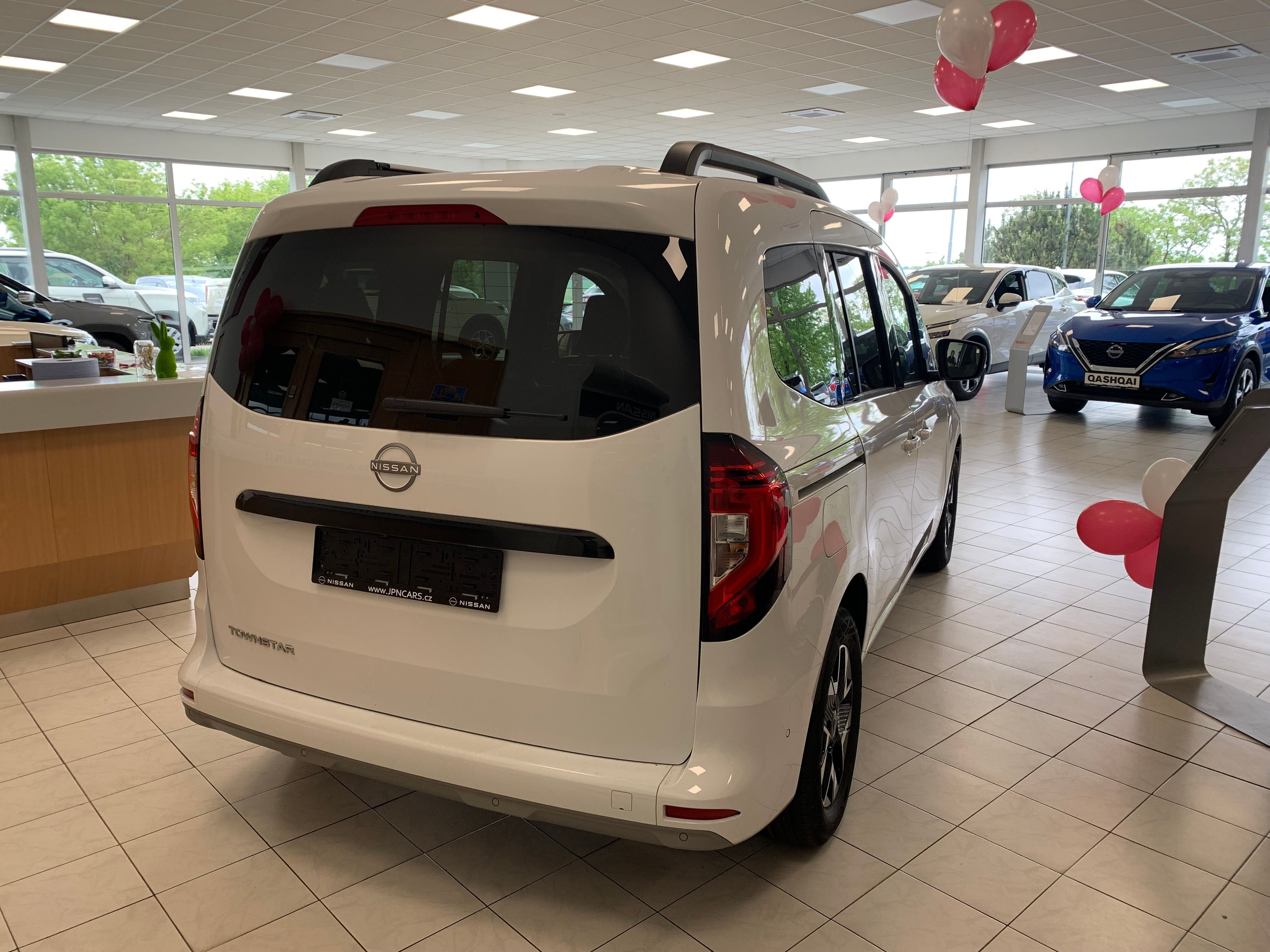 Nissan Townstar, COMBI 1.3 DIG-T 130 6MT TEKNA - fotka 6
