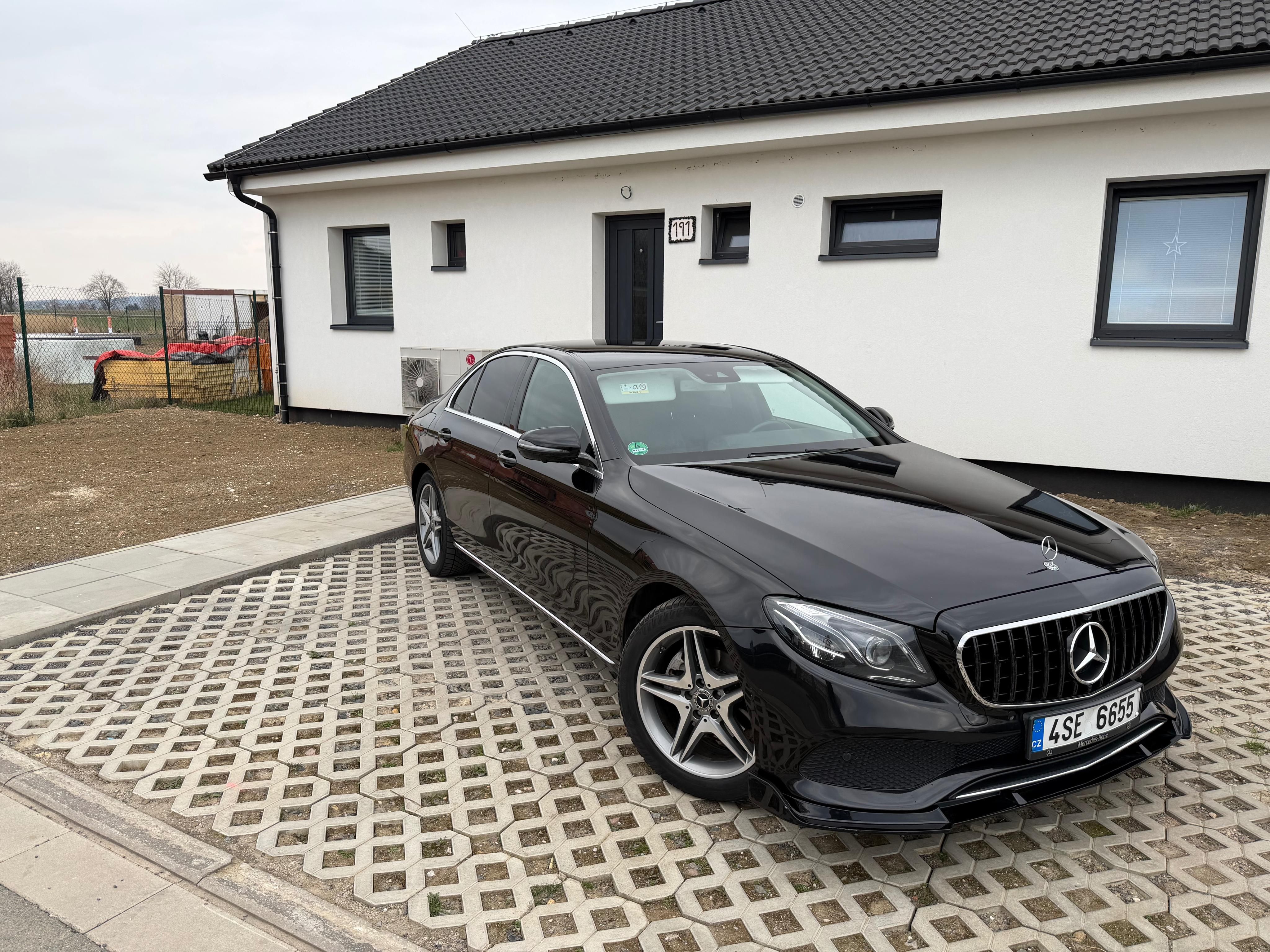 Mercedes-Benz Třídy E, Mercedes-Benz 220d W213 - fotka 3