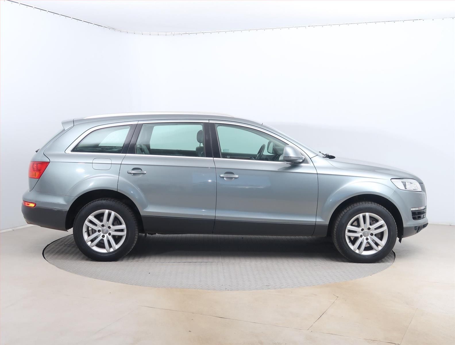 Audi Q7, 3.0 TDI, 4X4, Automat - fotka 6
