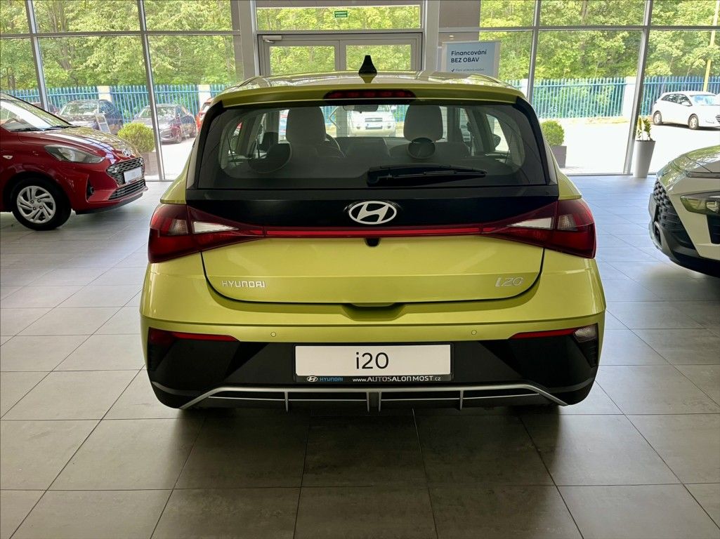 Hyundai i20, 1,2 i 62 kW 16V Smart - fotka 6