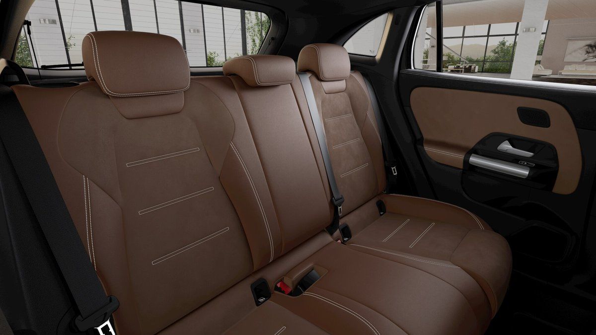 Mercedes-Benz GLA, 200 d 4MATIC Edition 140 Years - fotka 3