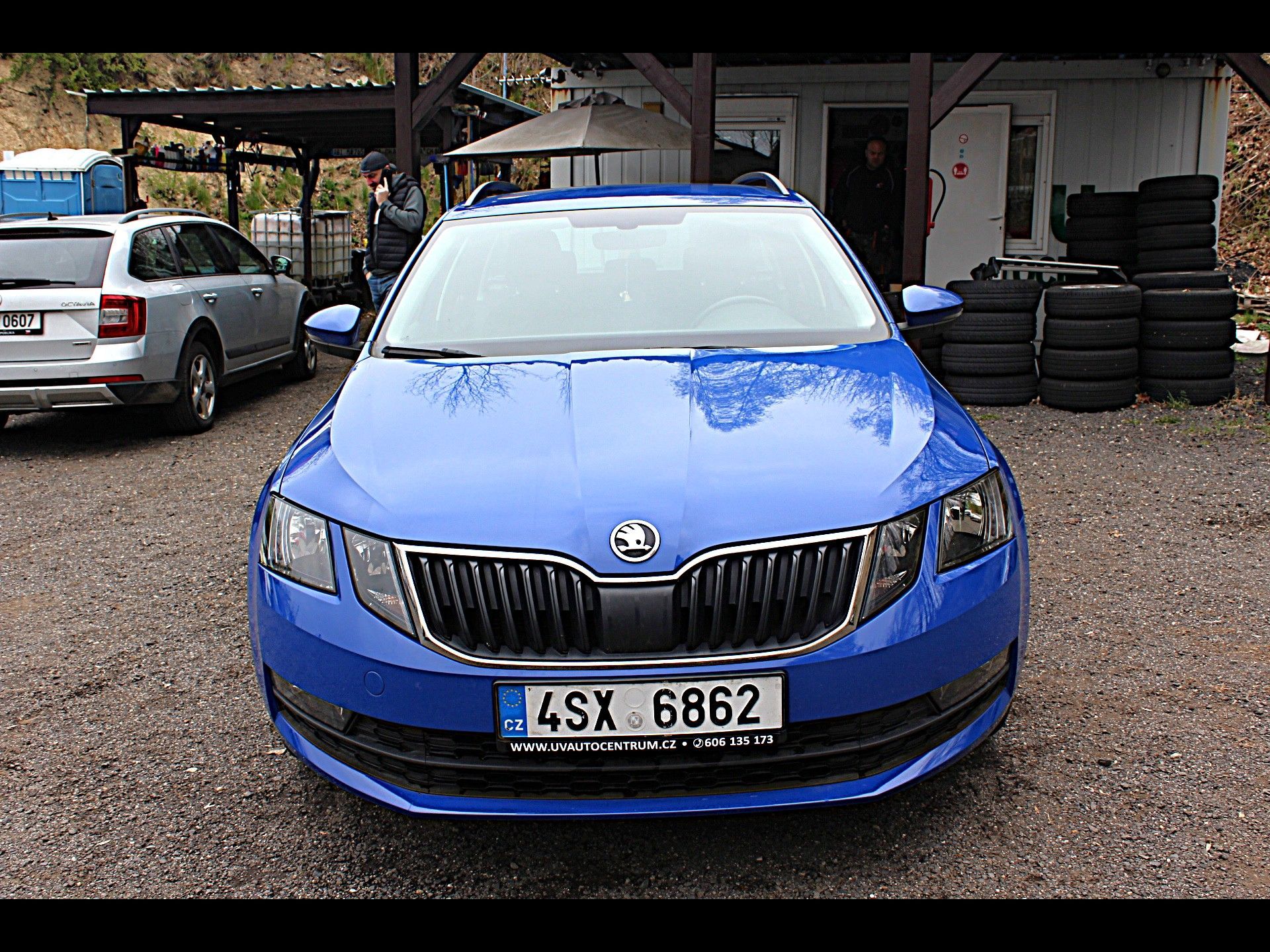 Škoda Octavia, Kombi III. FL 1.6 TDi 85 kW - fotka 2