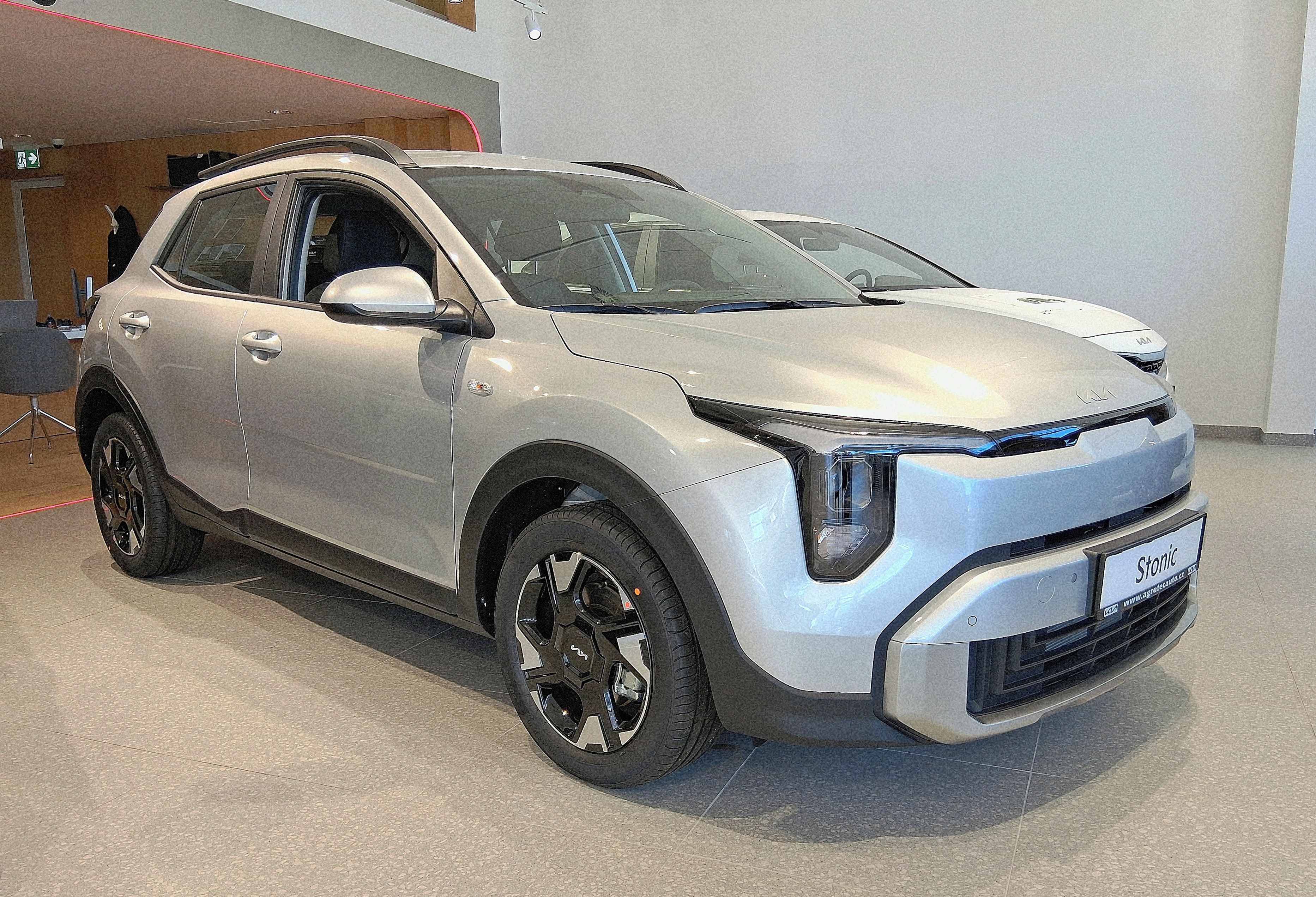 Kia Stonic, 1.0 T-GDI 74 kW