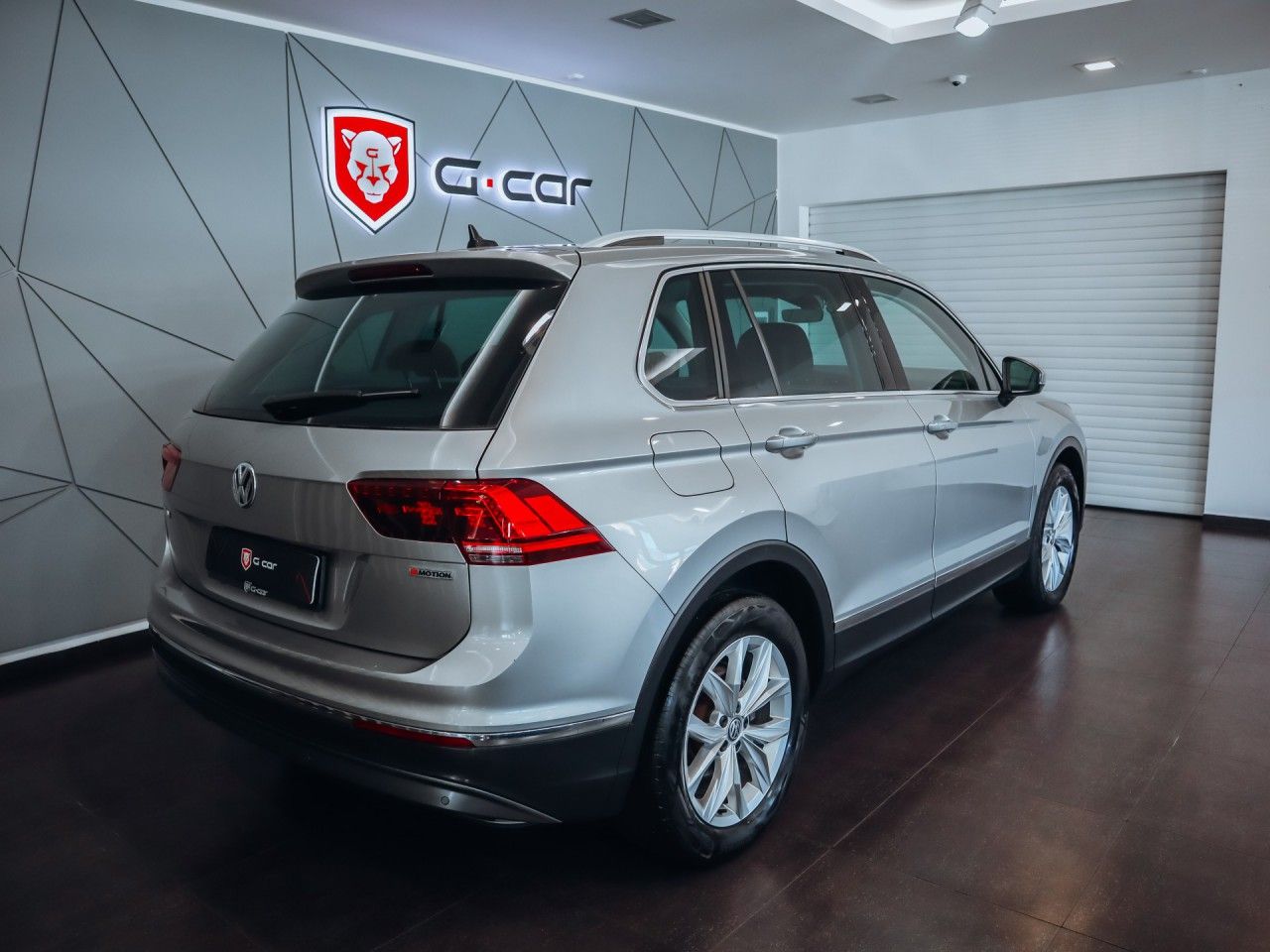 Volkswagen Tiguan, 2.0 TDI DSG Highline 4MOT - fotka 5