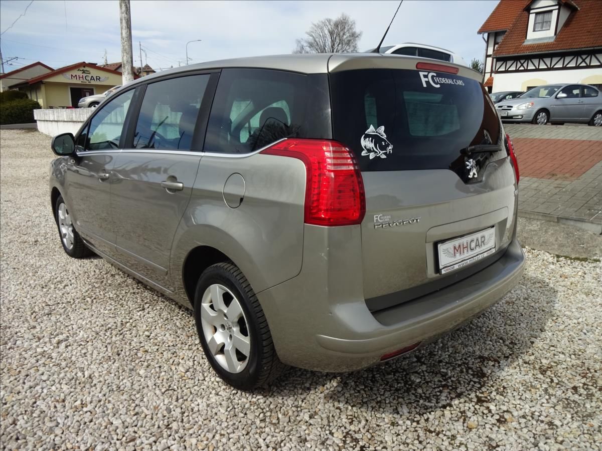 Peugeot 5008, 1.6THP 115 kW - fotka 5