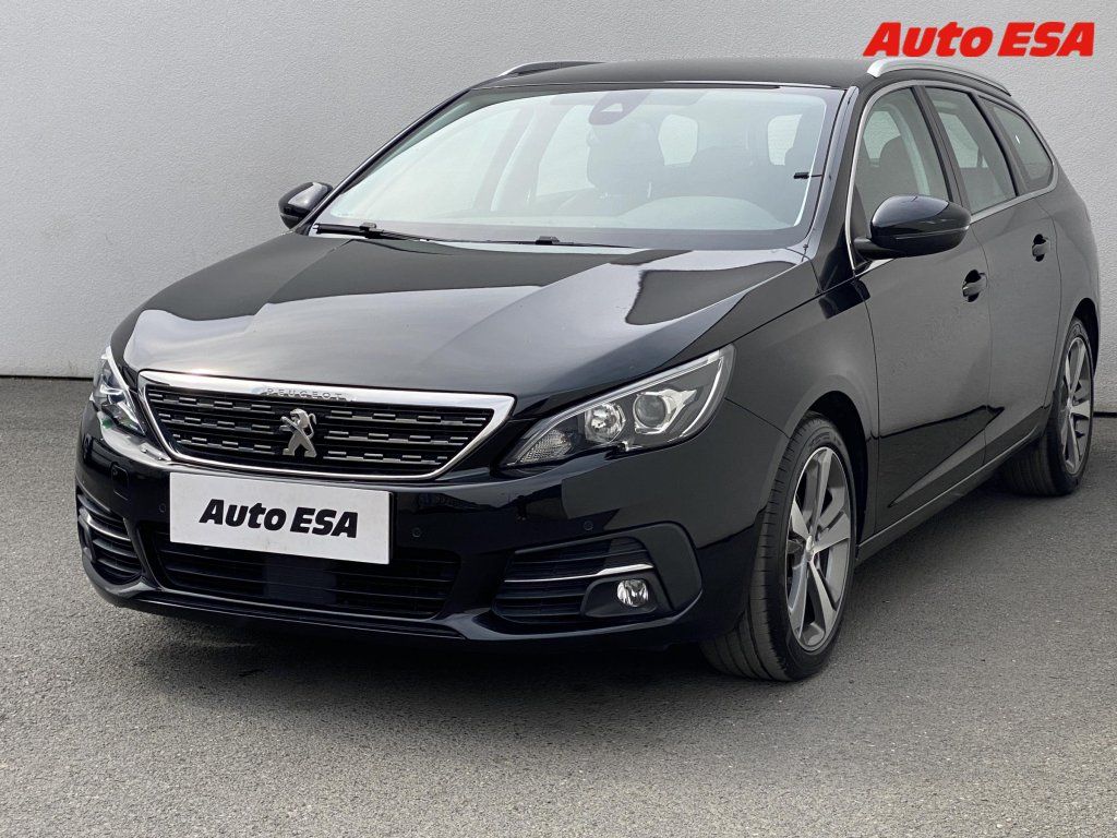 Peugeot 308, 1.2PT,Allure,navi - fotka 3