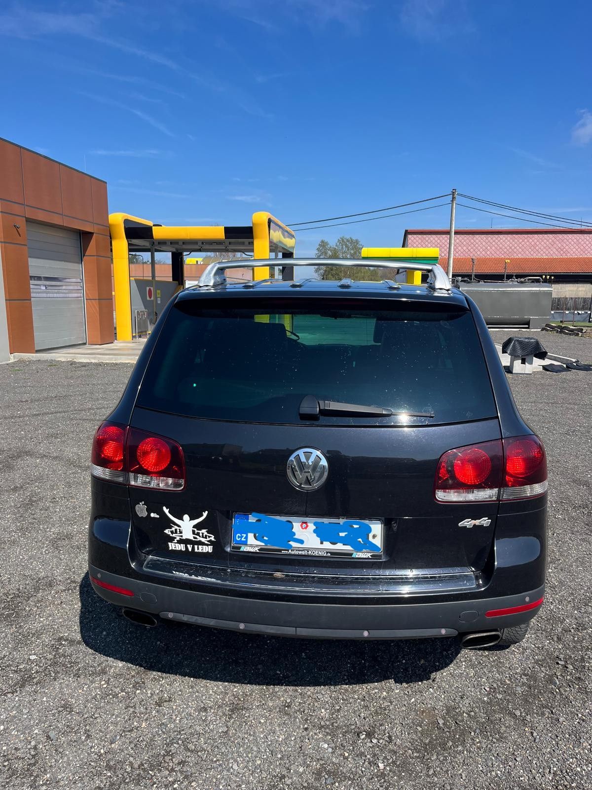 Volkswagen Touareg, V6 3litr, 165 kW facelift - fotka 4