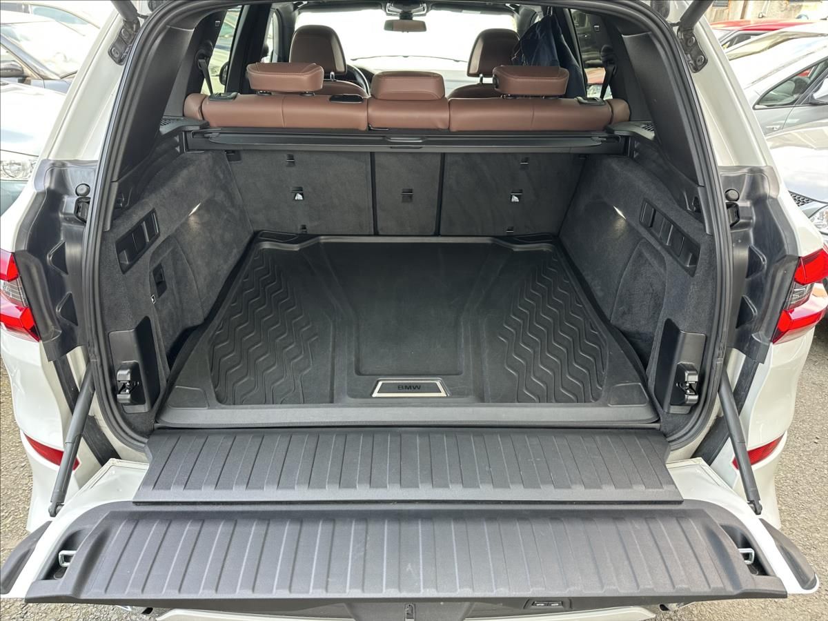BMW X5, 3,0 xDrive 30d M-SPORT LASER - fotka 6