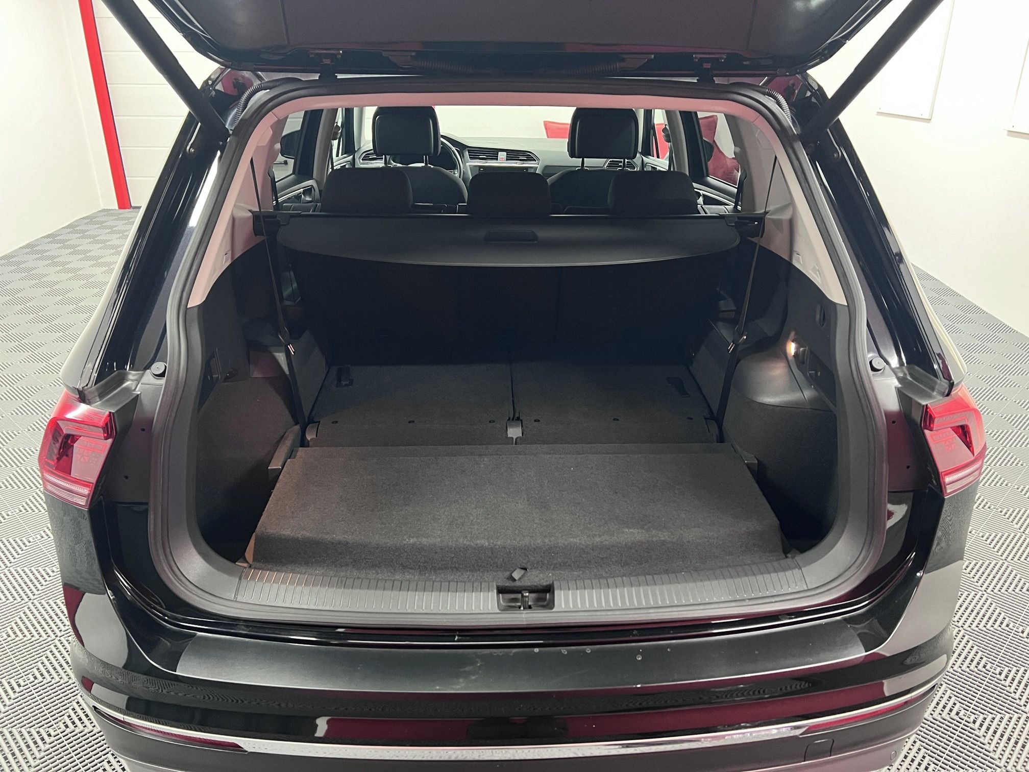 Volkswagen Tiguan Allspace, 2.0 TSI 132 kW Highline 7-míst - fotka 6