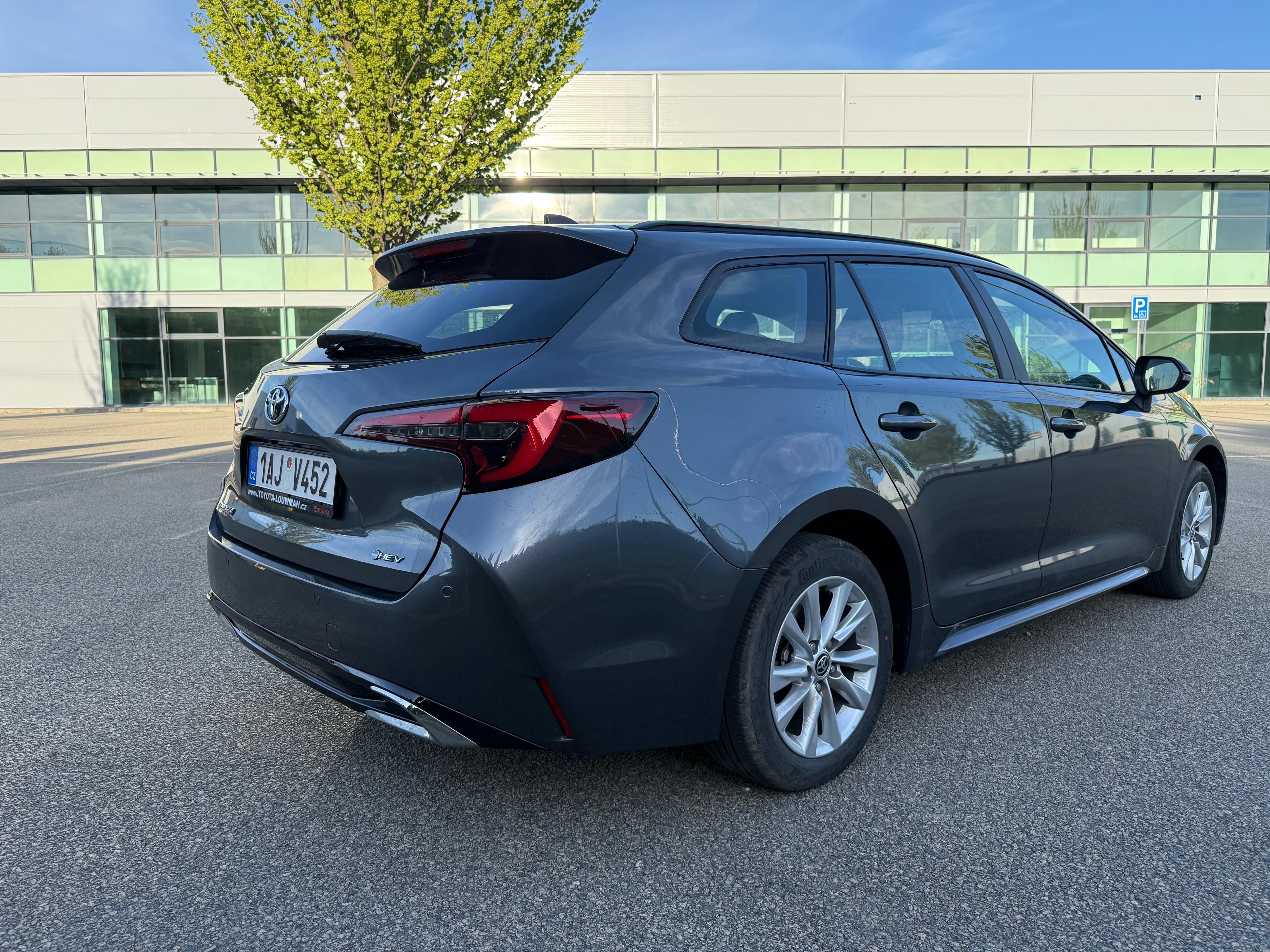 Toyota Corolla, Hybrid 07/25 - fotka 5
