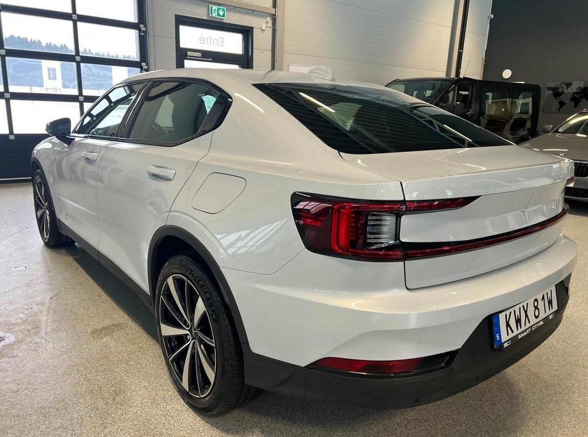 Polestar 2, SR SM 91%SoH park. kamera - fotka 5