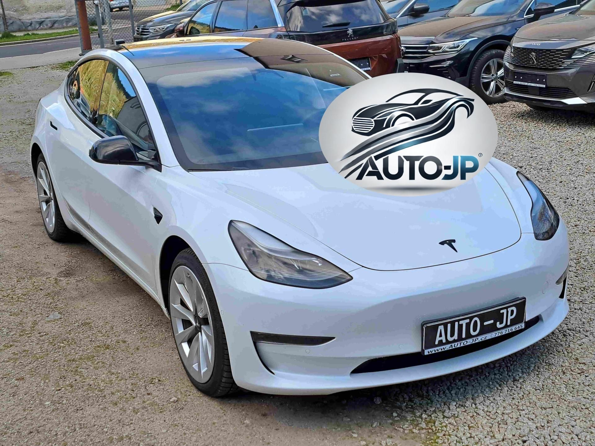 Tesla Model 3, AWD Long Range    PŘIPRAVUJEME