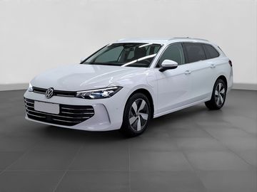 1.5 TSI eHybrid BUSINESS