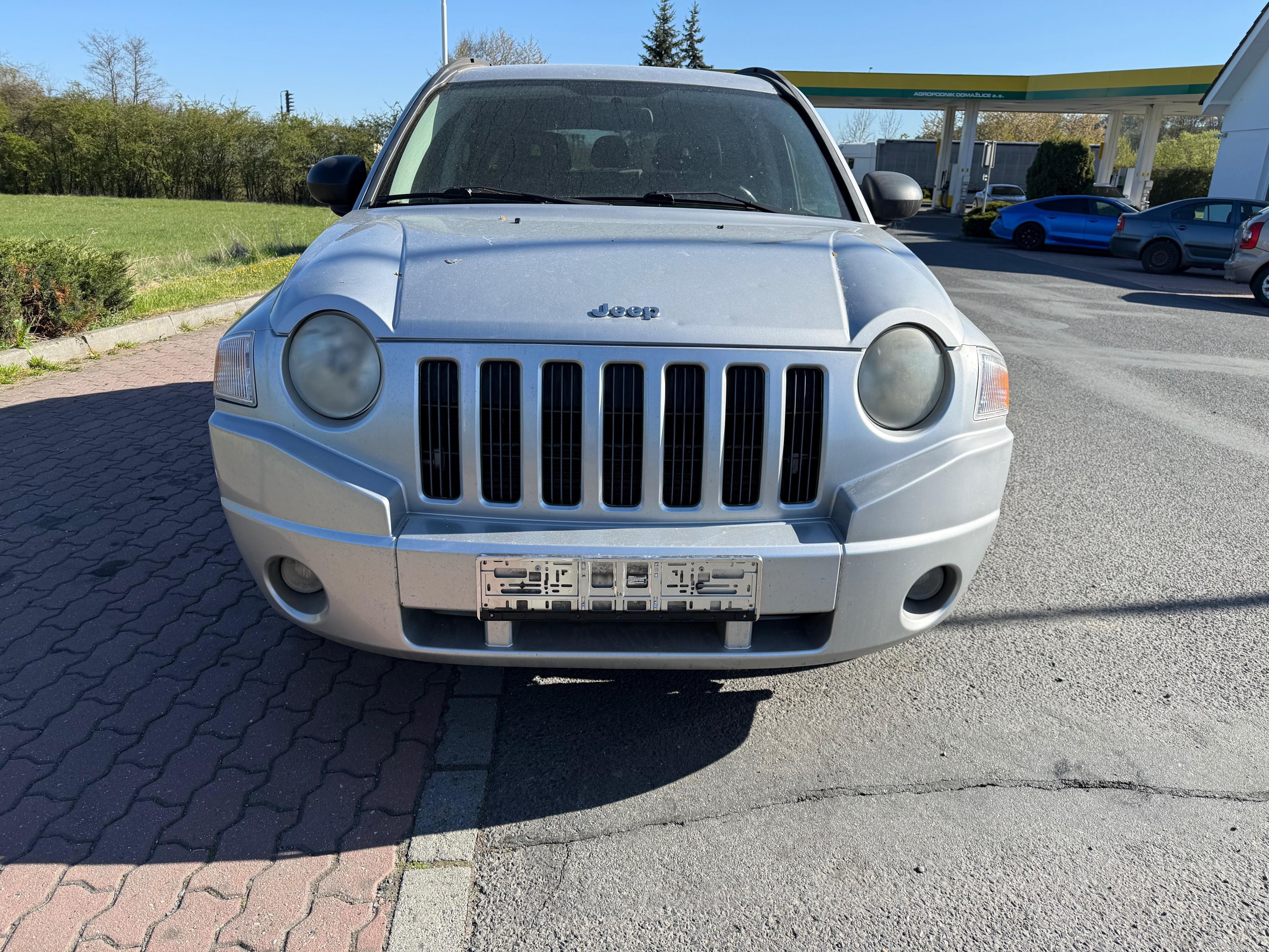 Jeep Compass, Jeep Compass 2,0 CRD 4x4.2008 - fotka 3