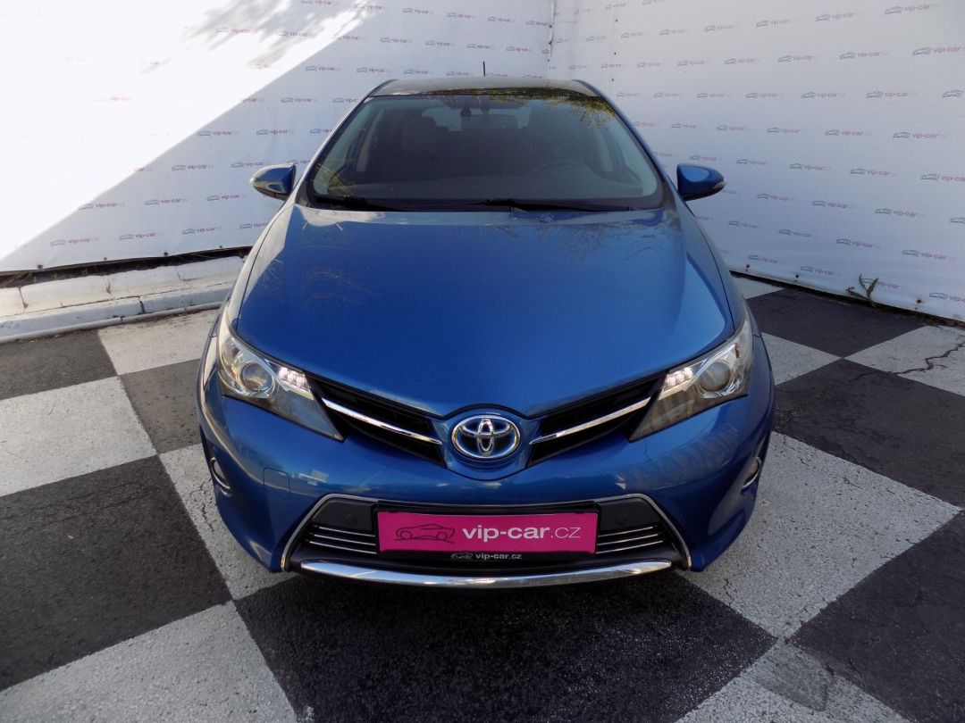 Toyota Auris, 1.8i/Hybrid/Pano/NAVI/ - fotka 4