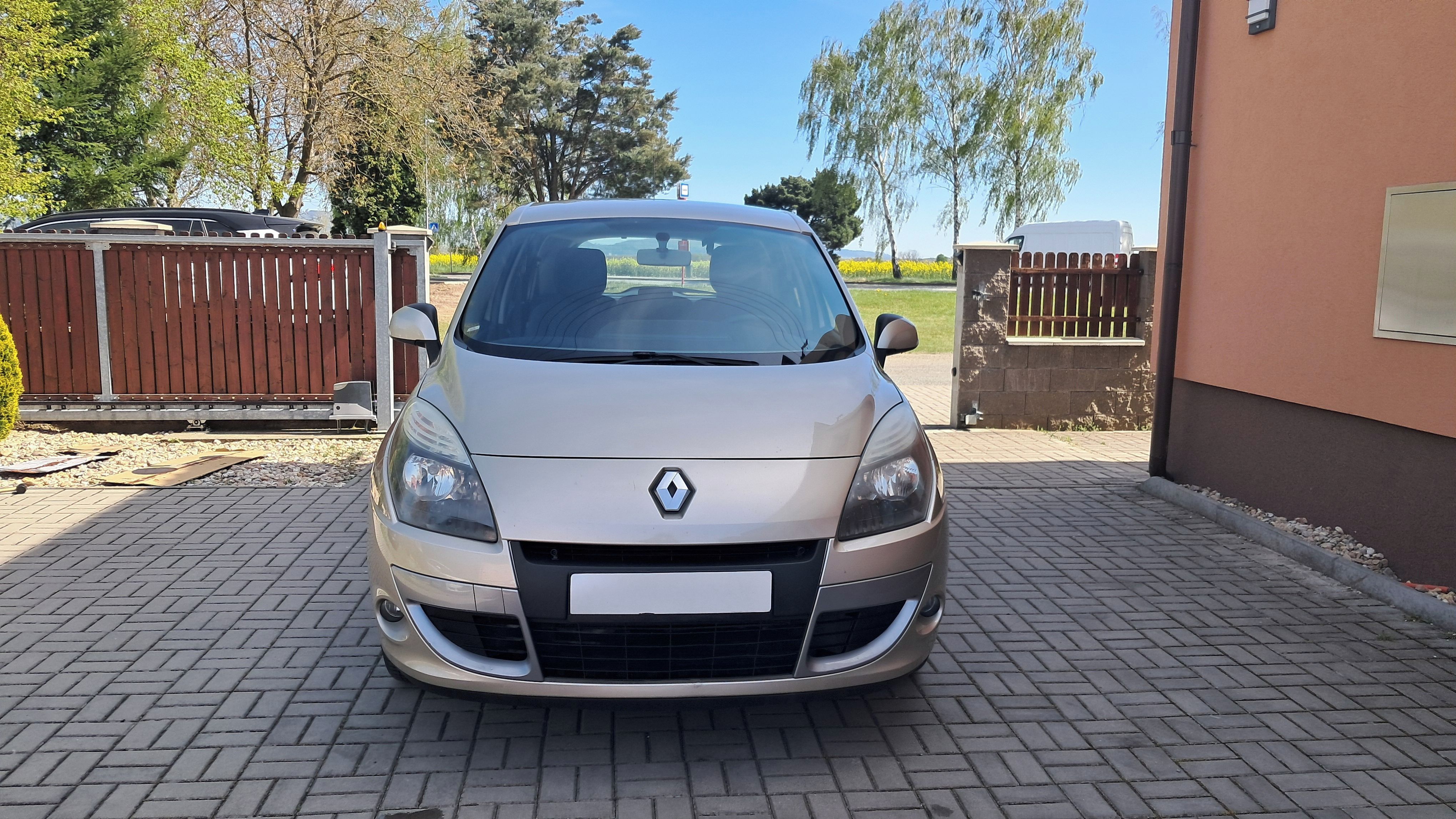 Renault Scénic, 1.6i / 81KW - fotka 2
