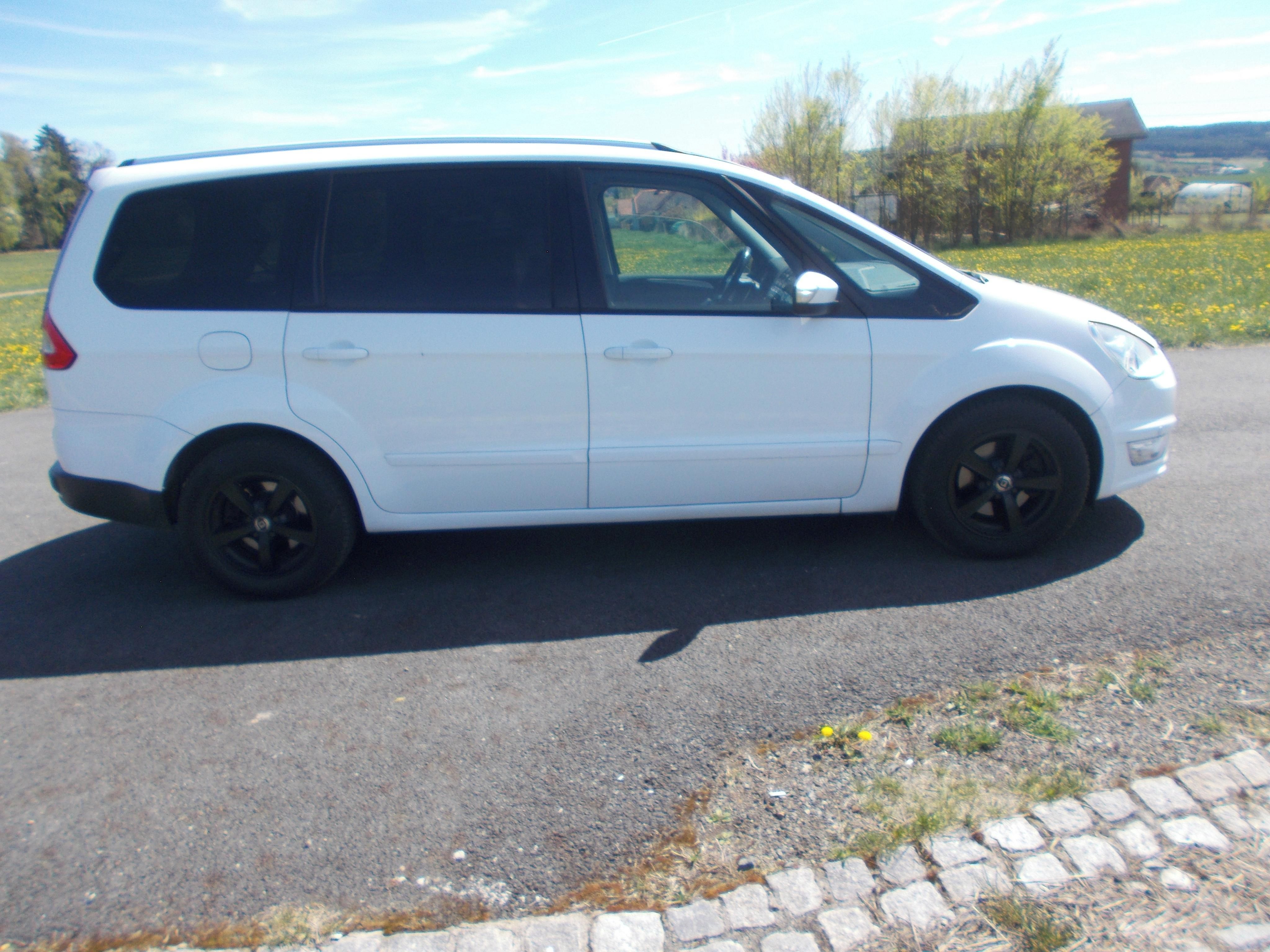 Ford Galaxy, 2,0TFDCi 103kw 7 místné - fotka 6