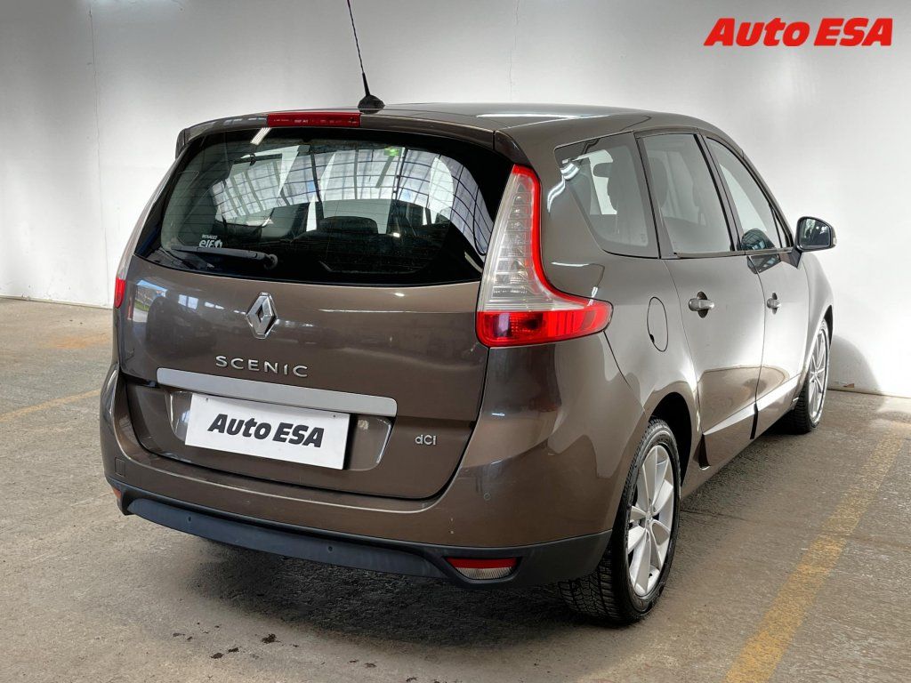 Renault Mégane, 2.0 - fotka 4