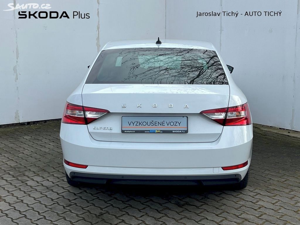 Škoda Superb, 2.0 TDI 110 kW DSG - fotka 6