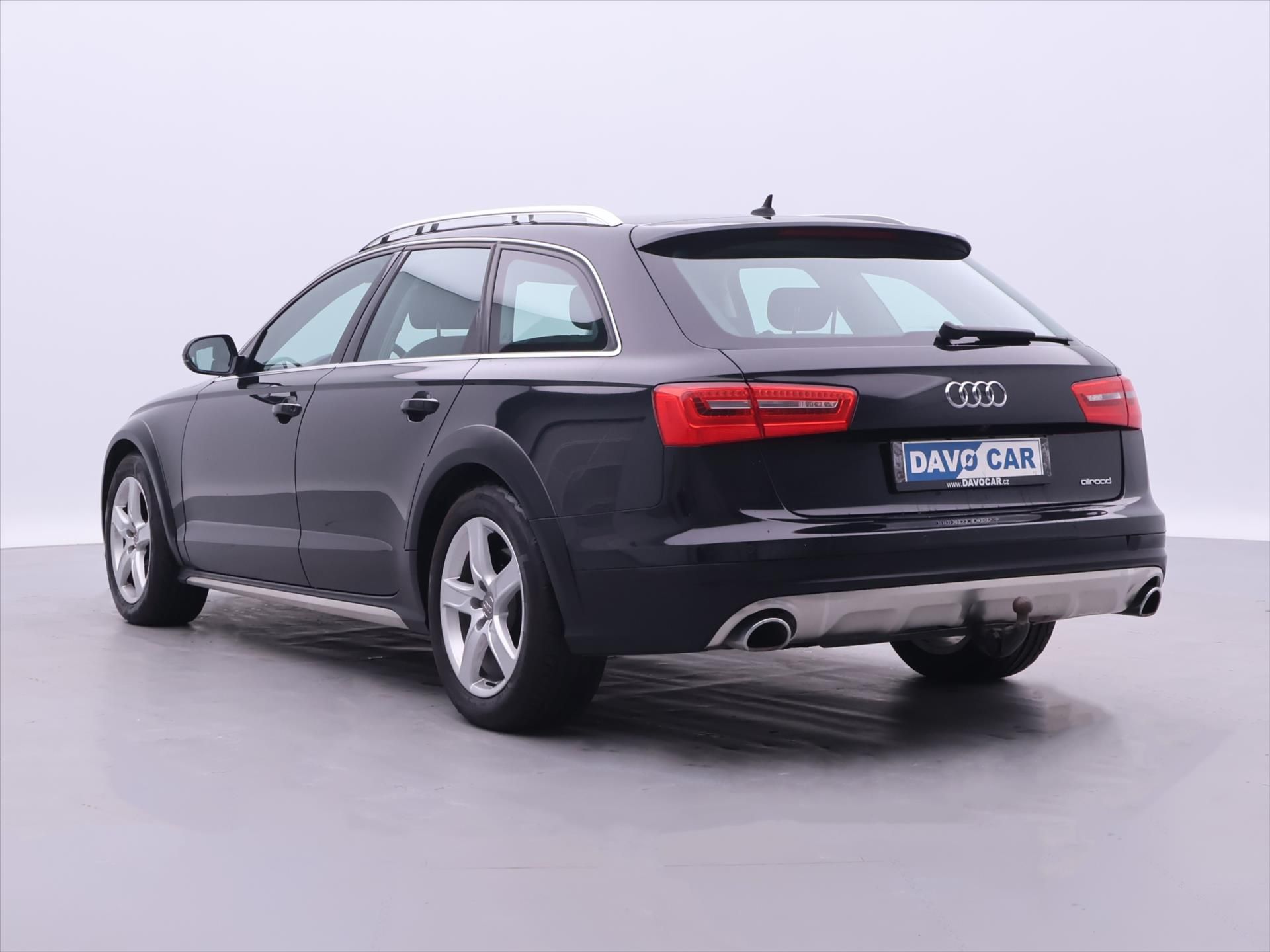 Audi A6 allroad, 3,0 TDI 230kW 4x4 Tažné - fotka 5
