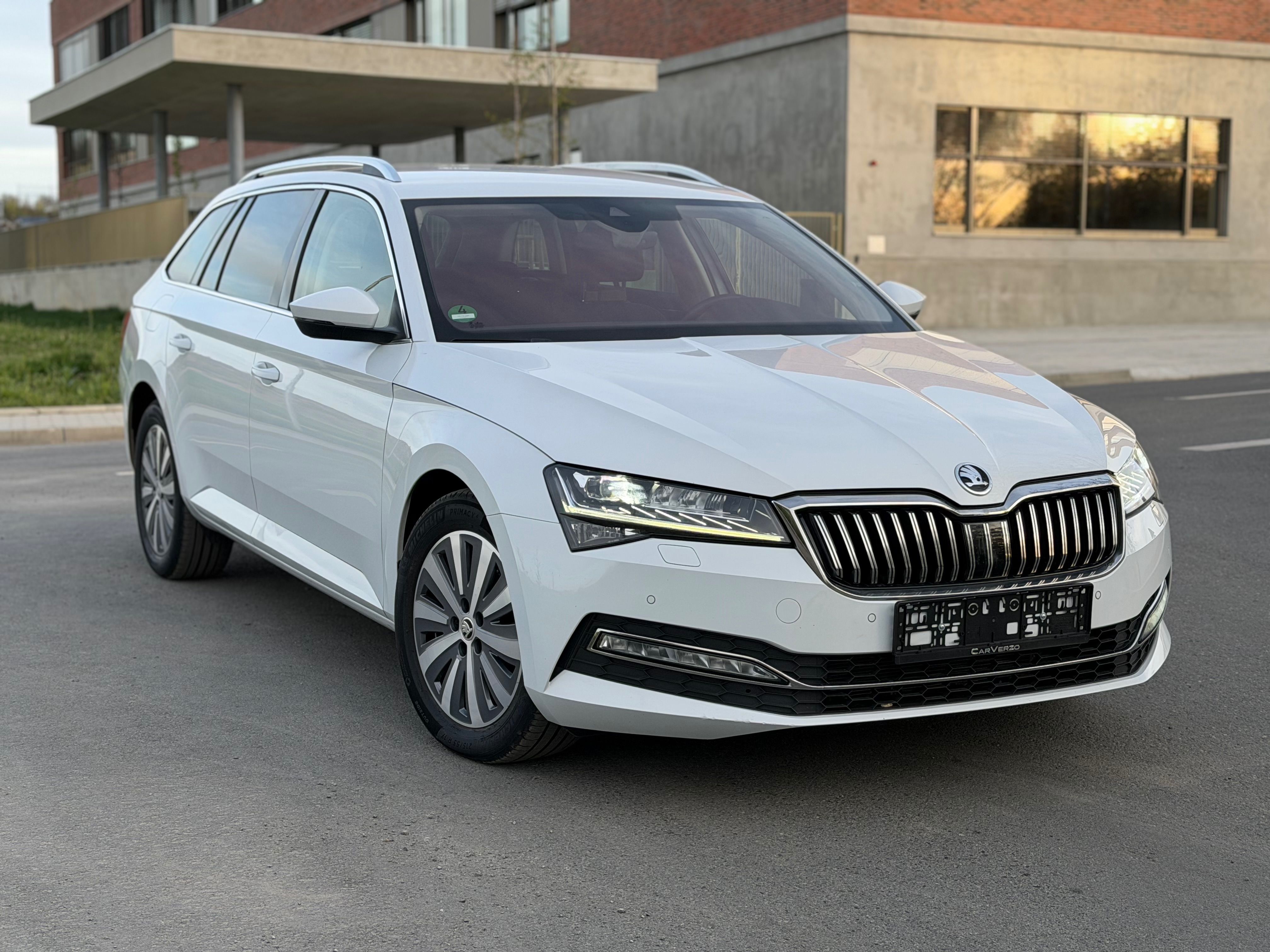 Škoda Superb, MATRIX KAMERA VIRTUAL
