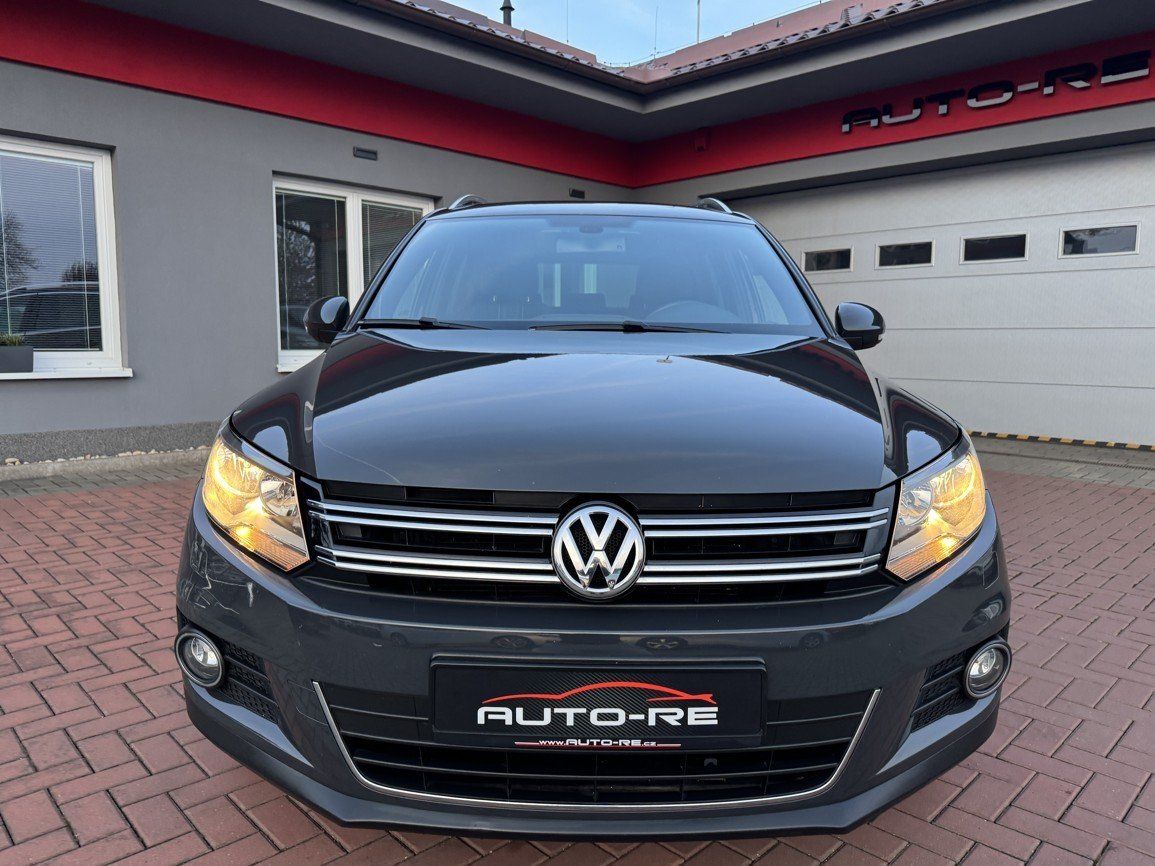Volkswagen Tiguan, 1.4TSi 92kW Lounge Navi Kamera - fotka 5