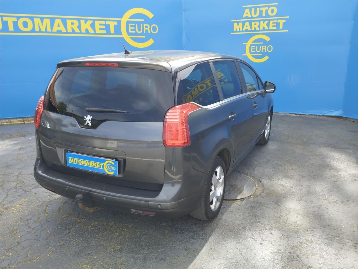 Peugeot 5008, 1,6 HDi 82KW - fotka 4