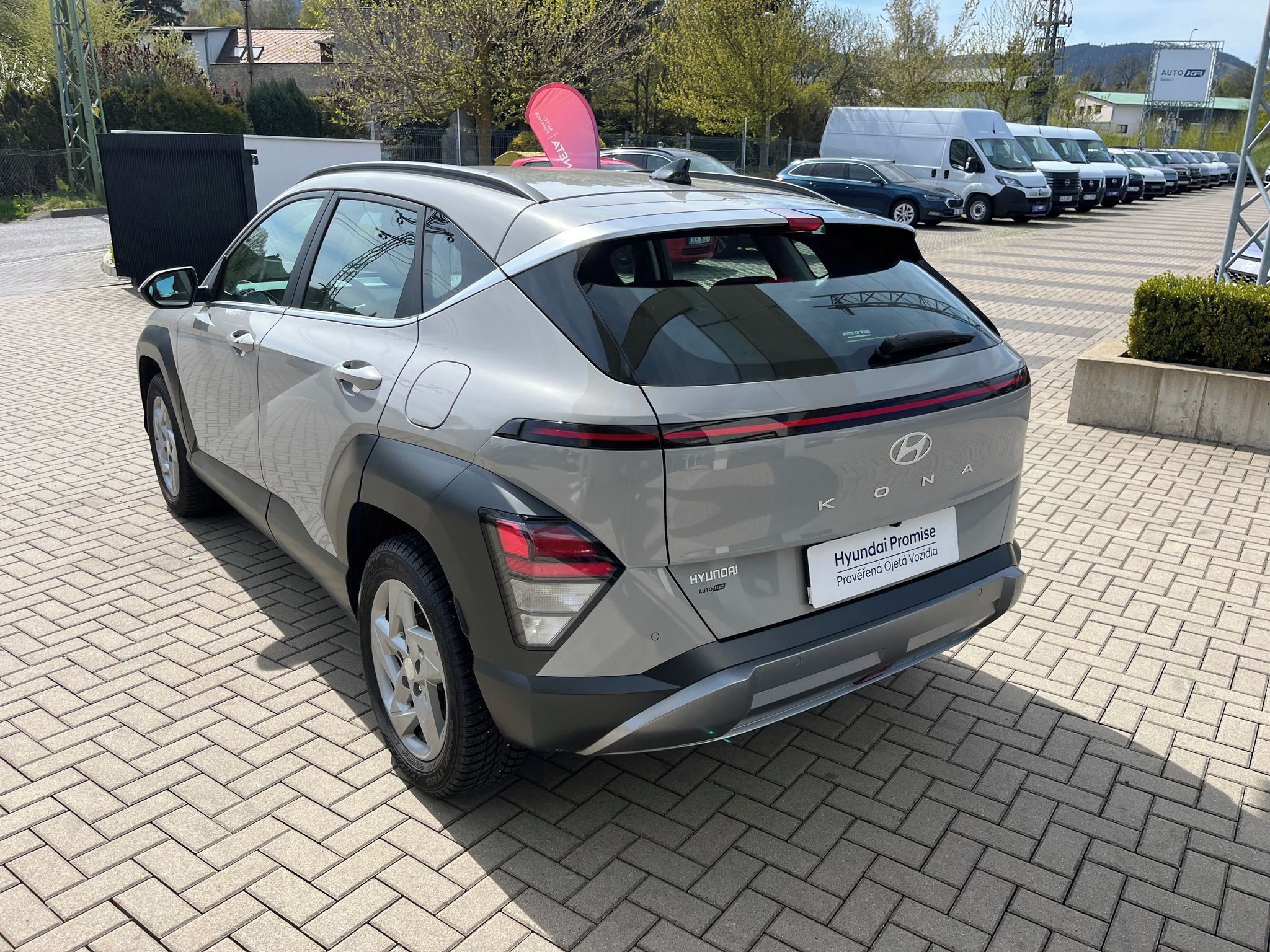 Hyundai Kona, 1,6 T-GDI Smart - fotka 4
