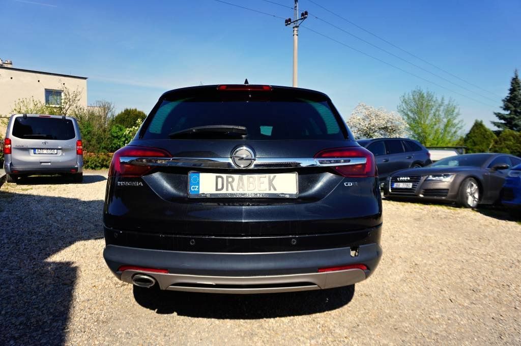 Opel Insignia, COUNTRY 2,0 CDTI 125 kW - fotka 6