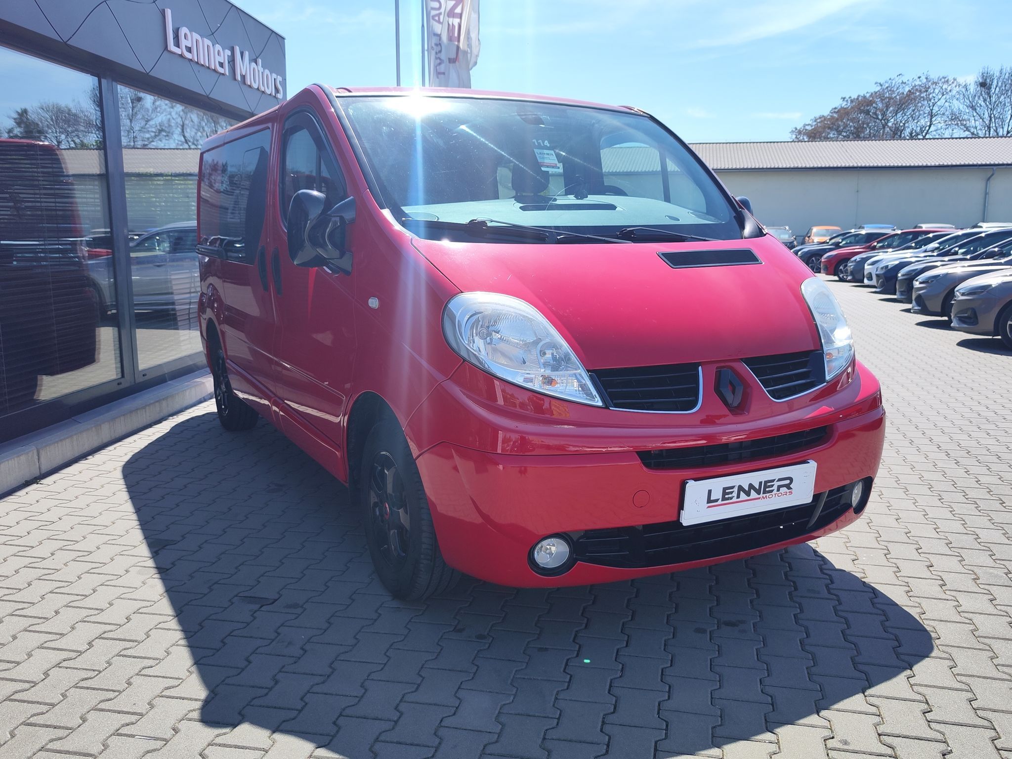 Renault Trafic, 2.0 DCi/84kW ČR 6-míst - fotka 3