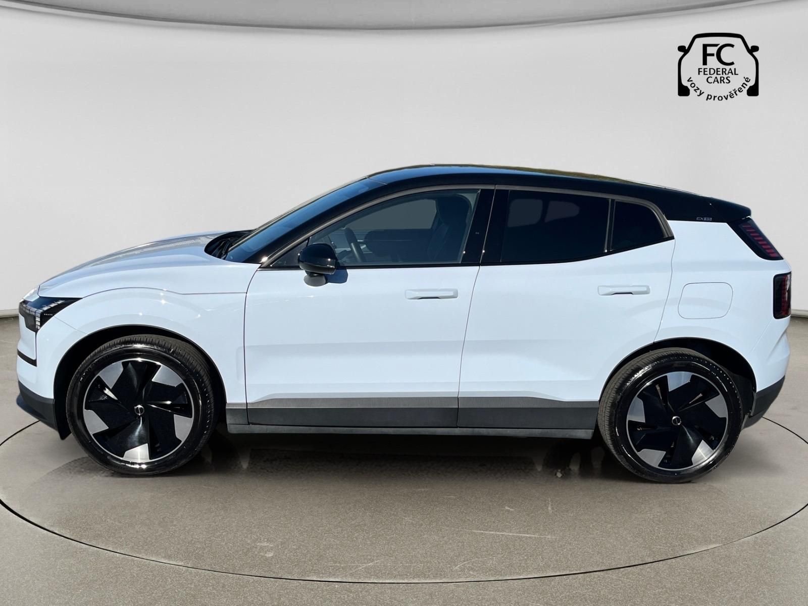 Volvo EX30, AWD PLUS Twin motor - fotka 2