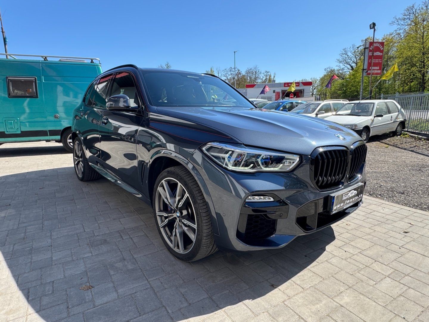 BMW X5, M50D - fotka 4