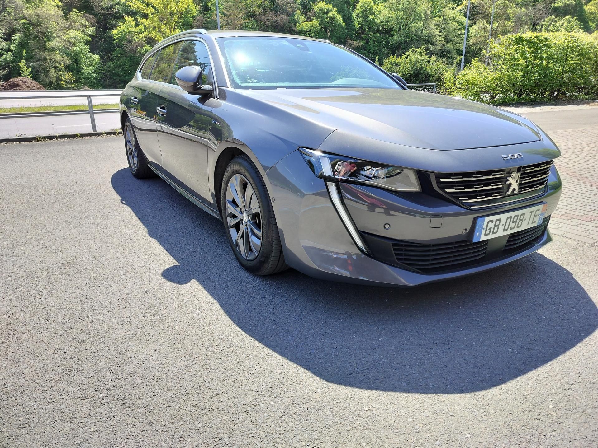 Peugeot 508, SW hybrid 225 e-EAT8 BUSINESS