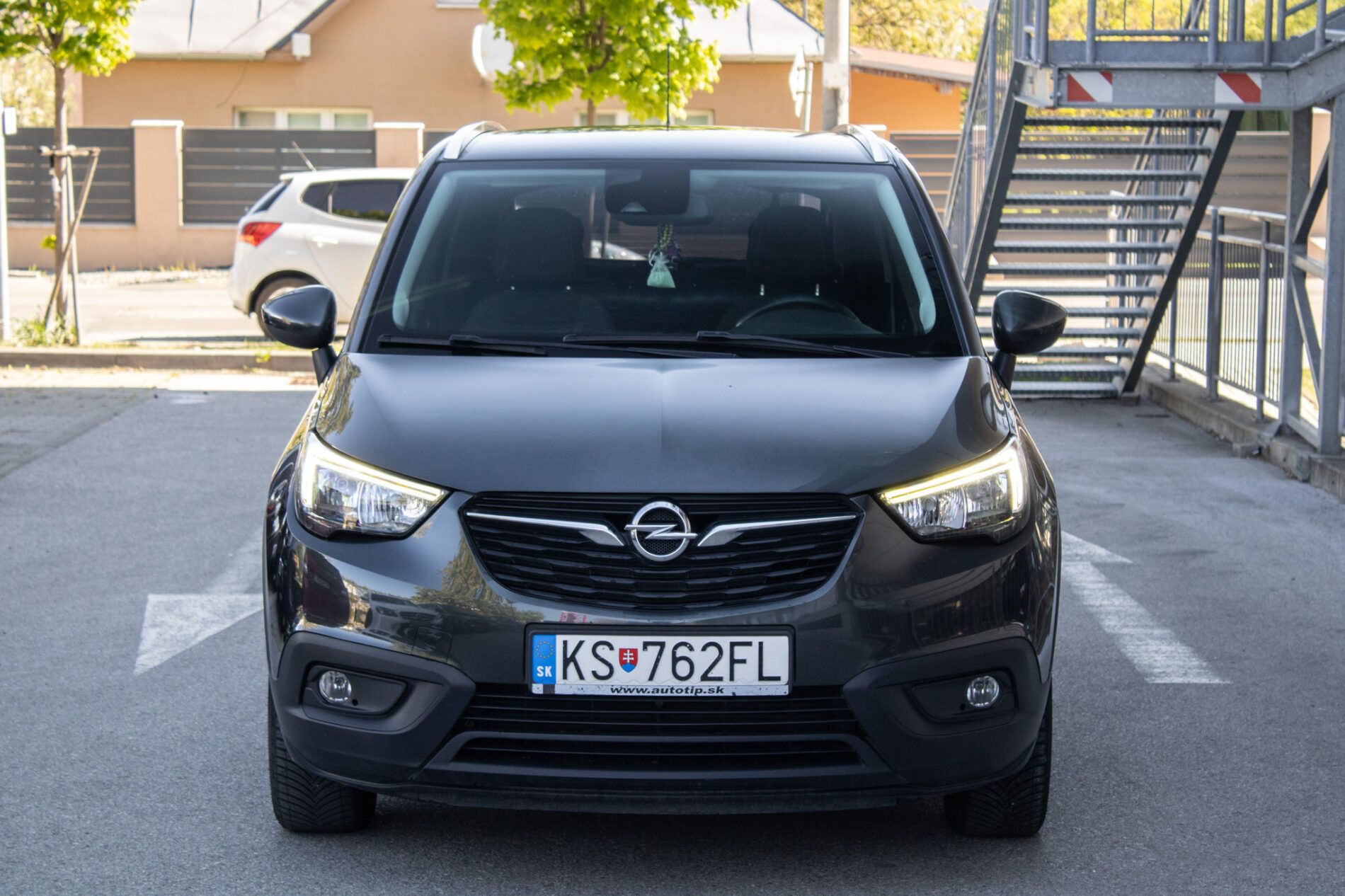 Opel Crossland X - fotka 2