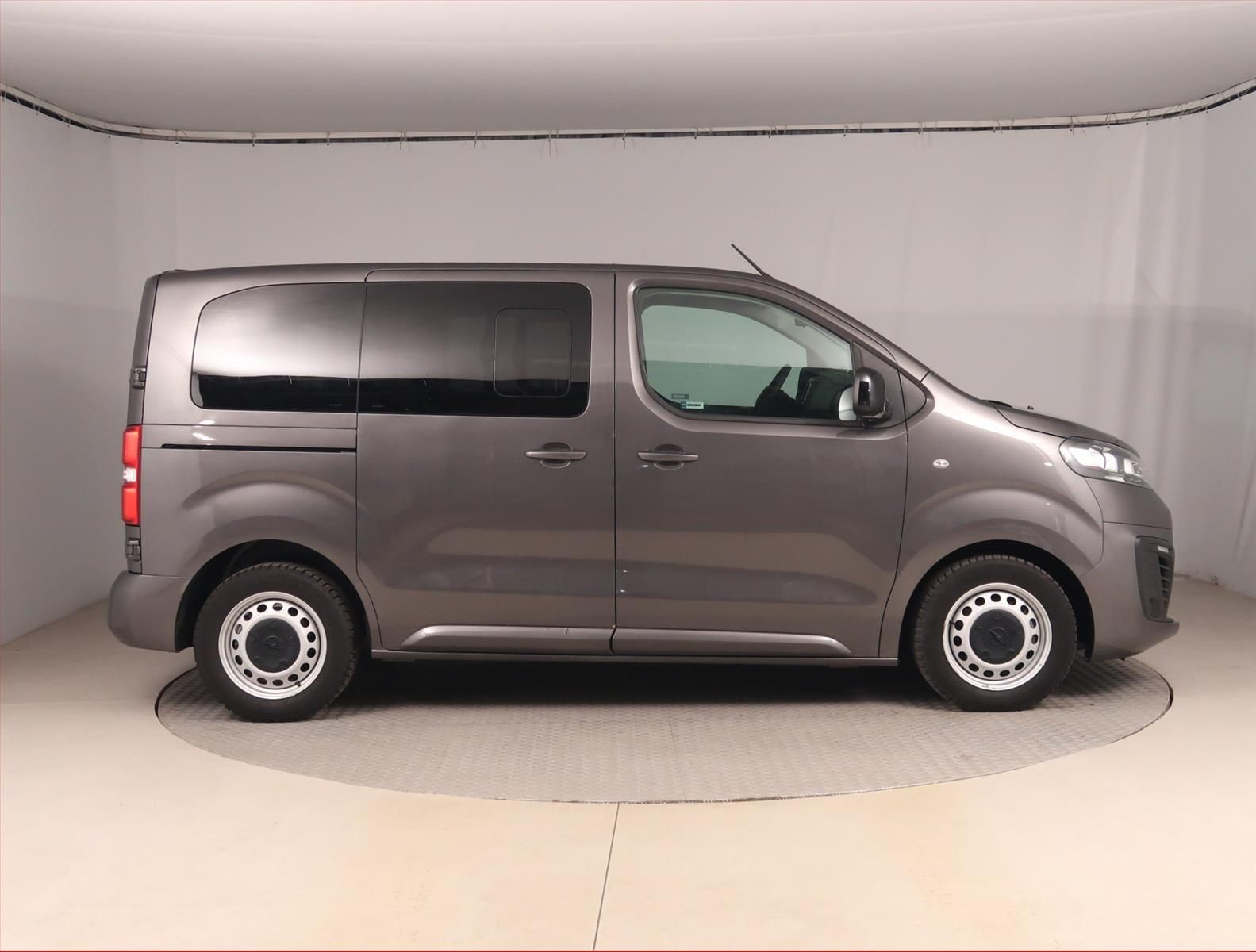 Opel Vivaro, 1.5 CDTI, Combi, 9 míst, S - fotka 6