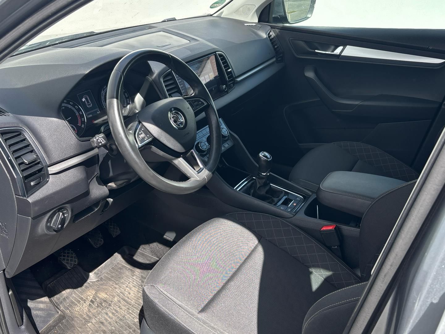 Škoda Karoq, 1.6 TDI / 85 kW AMBITION - fotka 6